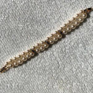 Faux Pearl (Cream) & Rhinestone bracelet, Double strand, Length: appx 7-7.5"